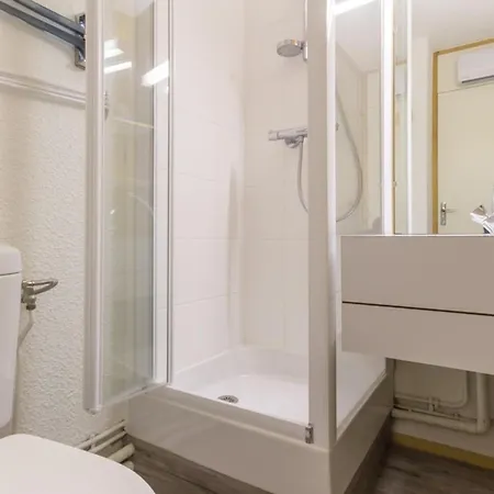 3 Pers. Proche Centre, Vue Vallée - Fr-1-181-2529 Appartement